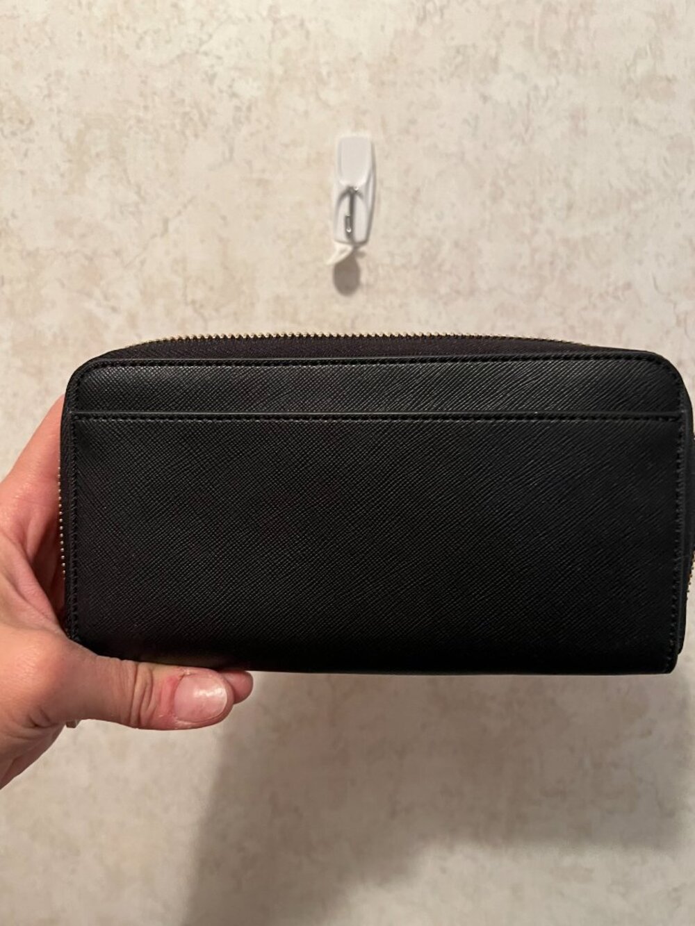 Kate Spade Wallet - Picture 2 of 3